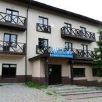 hotels-skilandhouse-yablunytsya-001